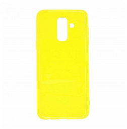 Накладка для Samsung Galaxy A6 Plus (2018) Silicone cover желтая